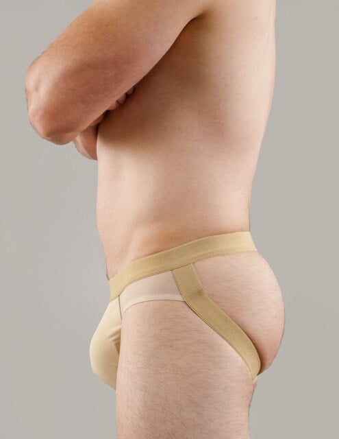 Suspensorio nude
