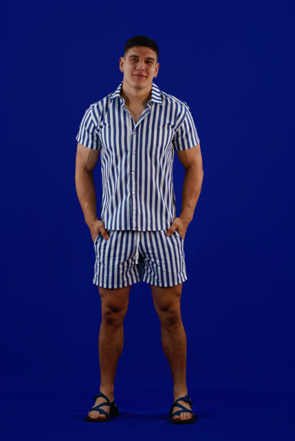 Conjunto a rayas azul y blanco