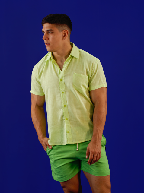 Camisa y short verde